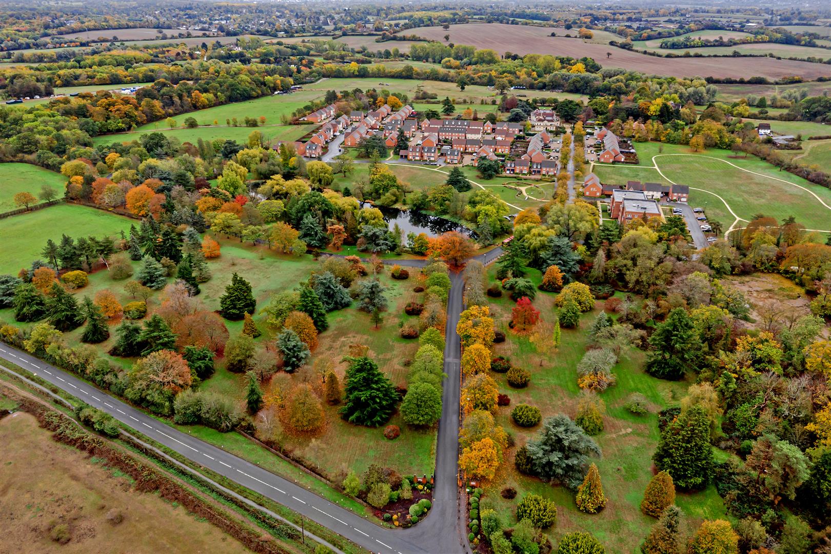 Ridout End, Bricket Wood, St. Albans - photo 26